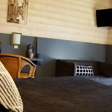 Papea Hotel