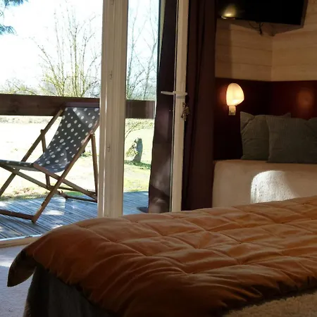 Papea Hotel Yvré-lʼÉvêque