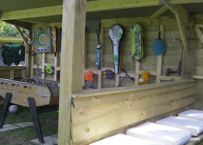 Papea 2* Yvré-lʼÉvêque