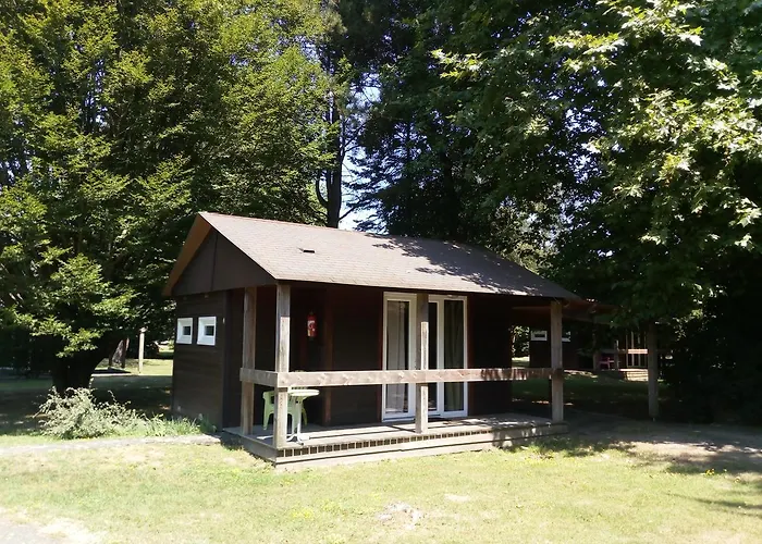 Papea 2* Yvré-lʼÉvêque